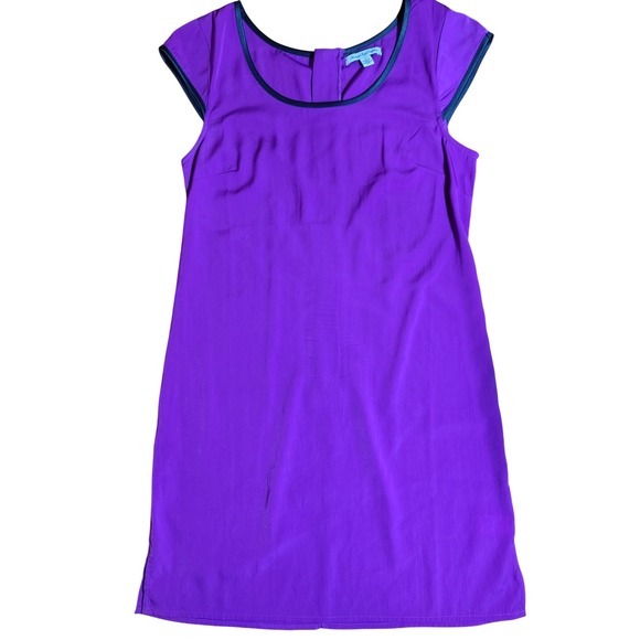 American Eagle Outfitters Dresses & Skirts - American Eagle Outfitters Purple Dress Black Trim Cap Sleeve Size 2 zip back